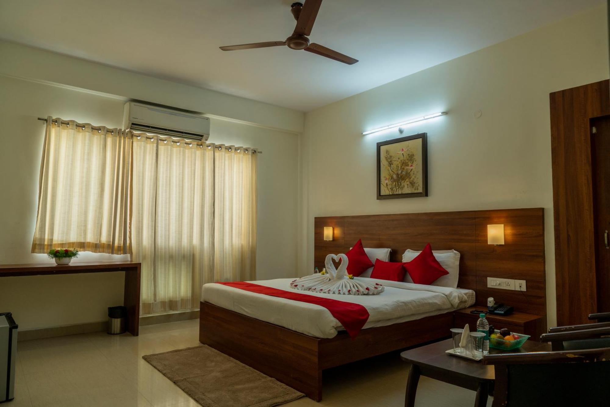 Hotel Krrish Inn - Ameerpet, Haïdarabad Extérieur photo